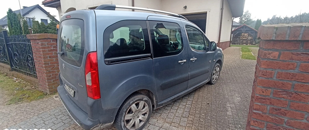 Peugeot Partner cena 10900 przebieg: 239000, rok produkcji 2009 z Szczecinek małe 79